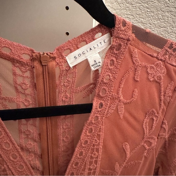 Socialite Lace Maxi Romper Dress - Picture 6 of 11